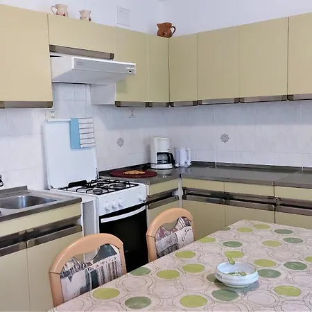 Paliska Apartment *